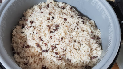 고슬고슬한 찰밥에 따끈한 동태찌개로 점심식사 하셨습니다