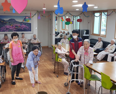 투호던지기