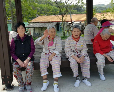 꿩도 보고 꽃도 보고~~산책
