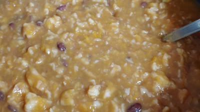 비오는 날에 달달한 단팥 호박죽을 쒀드렸습니다