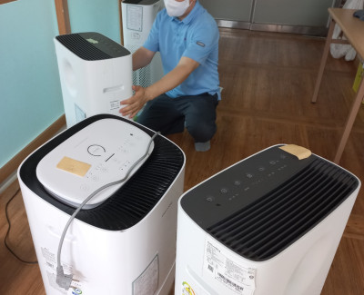 정수기, 제습기 점검을 받았습니다.